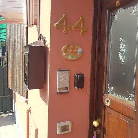 Apartment Casa Emanuela, Il Nostro Nido D'amore *