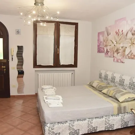 Casa Emanuela, Il Nostro Nido D'amore *