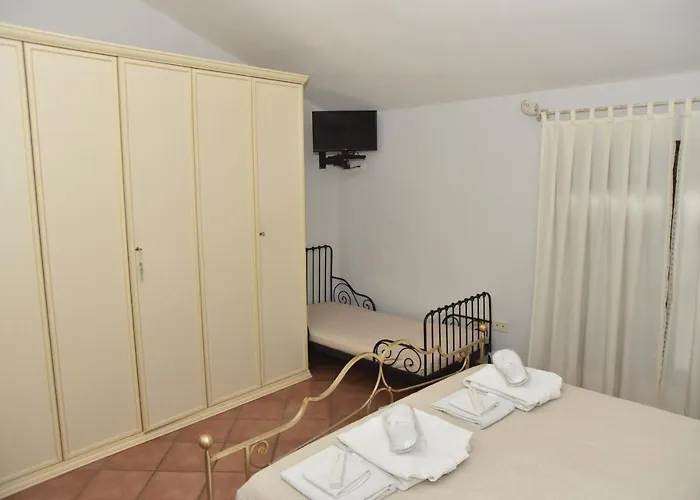 Casa Emanuela, Il Nostro Nido D'amore *