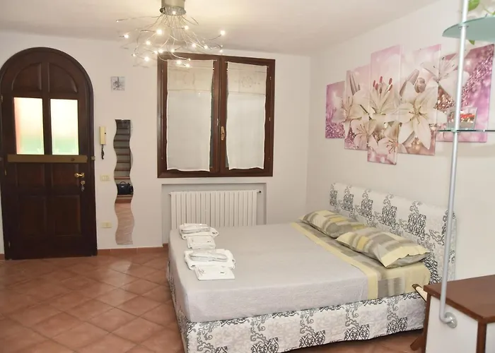 Casa Emanuela, Il Nostro Nido D'amore *